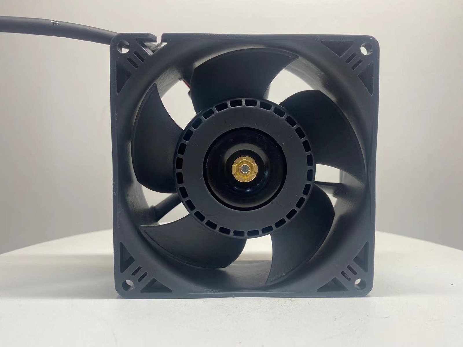 92x92x38mm high-static-pressure DC axial fan with reinforced impeller and durable central hub from Mega Tech