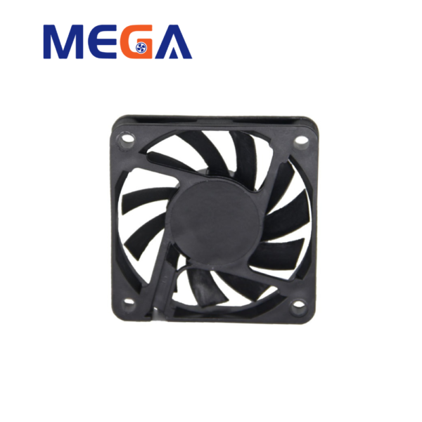 DC6010 brushless fan